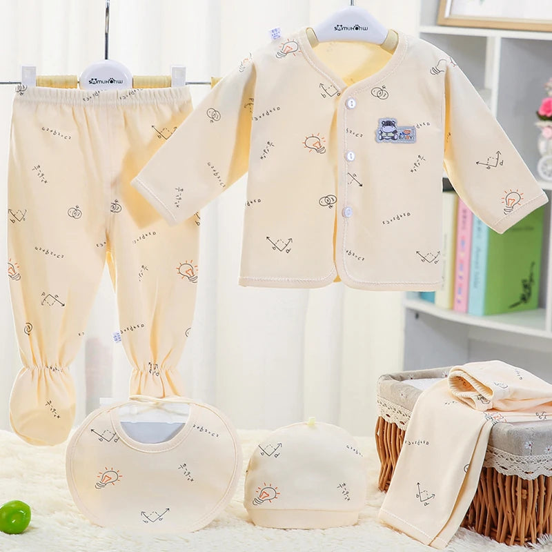 Baywell Infant Newborn Unisex Clothes 0-3 Months Baby Spring Autumn Print Cartoon Clothing Sets Tops Trousers Hat Bibs