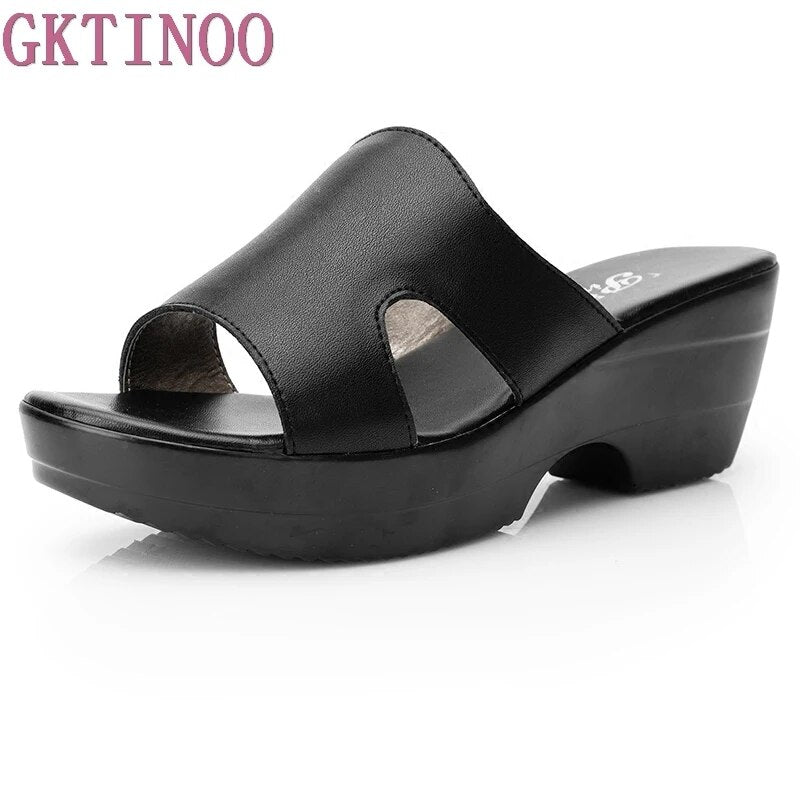 Women Slipper Sandals Wedges Platform Genuine Leather Peep toe Female Sandals Ladies clogs Summer Shoes Plus Size 41 42