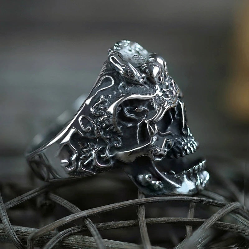 Cross-border Wish Hot Sale Jewelry Skull Ring Male Rock Gothic Punk Jewelry Ring Male Gift