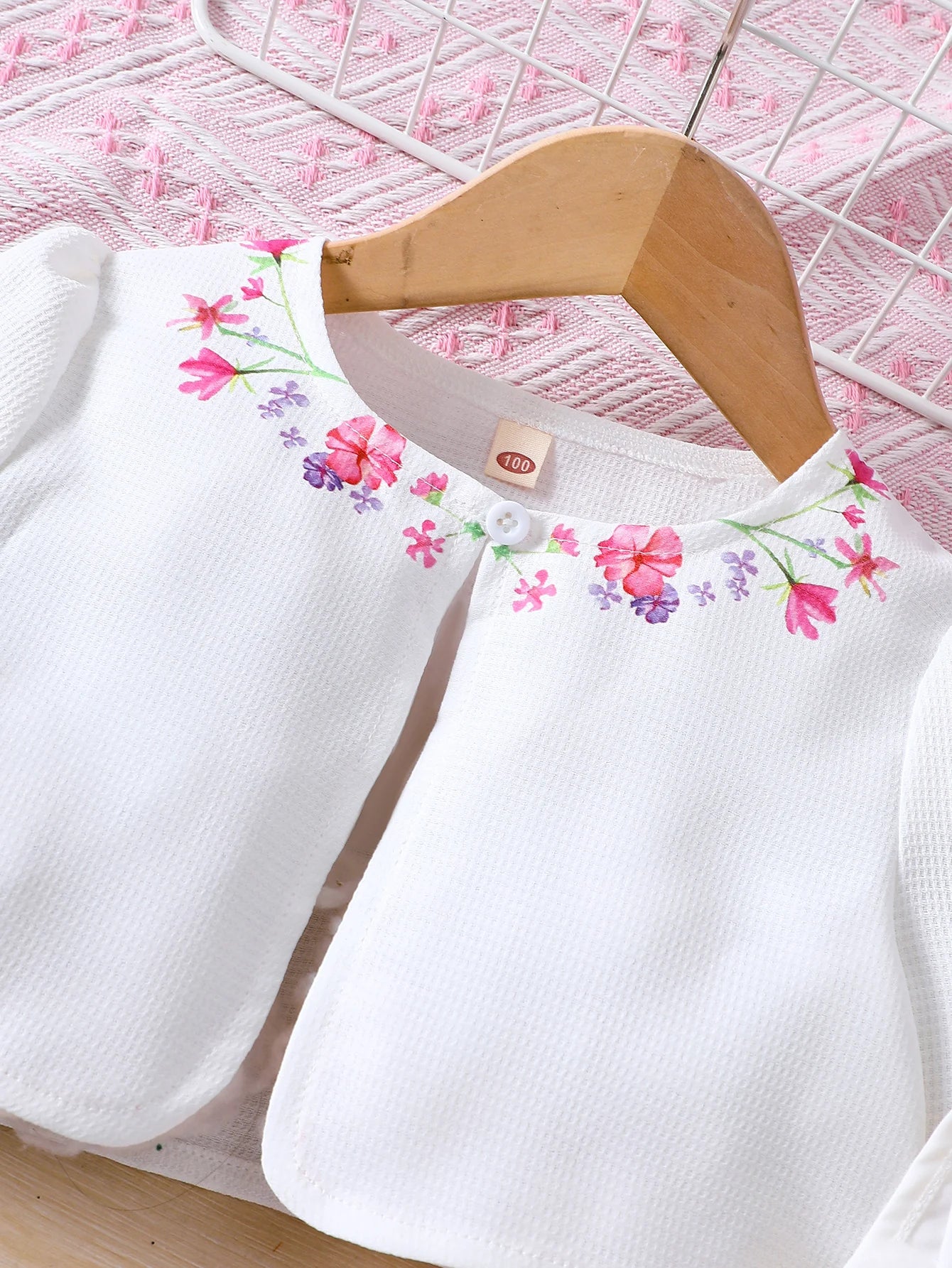 2024 Girls Spring/Summer New Product Two Piece Sweet Flower Dress+Cardigan Small Coat For Children And Girls 2-6 Years Old