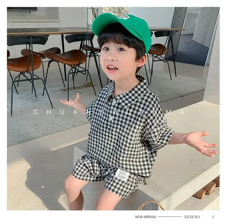 Children Clothing 2023 New Fashionable Boys Clothes Set Spring Summer Kids Sports Style Short Sleeves Plaid Shorts Two Piece Set