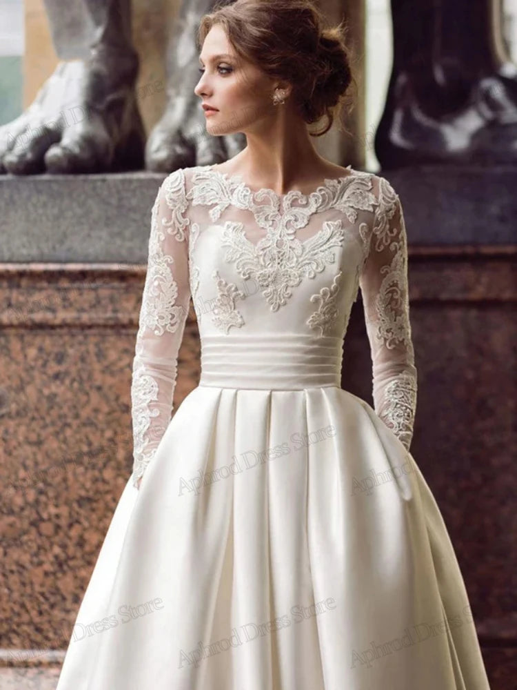 Classic Wedding Dresses For Women 2024 مجموعة اروين arwen & AJH GROUP  Vintage Bridal Gowns Lace Appliques Satin Robes For Party مجموعة اروين arwen & AJH GROUP  2023