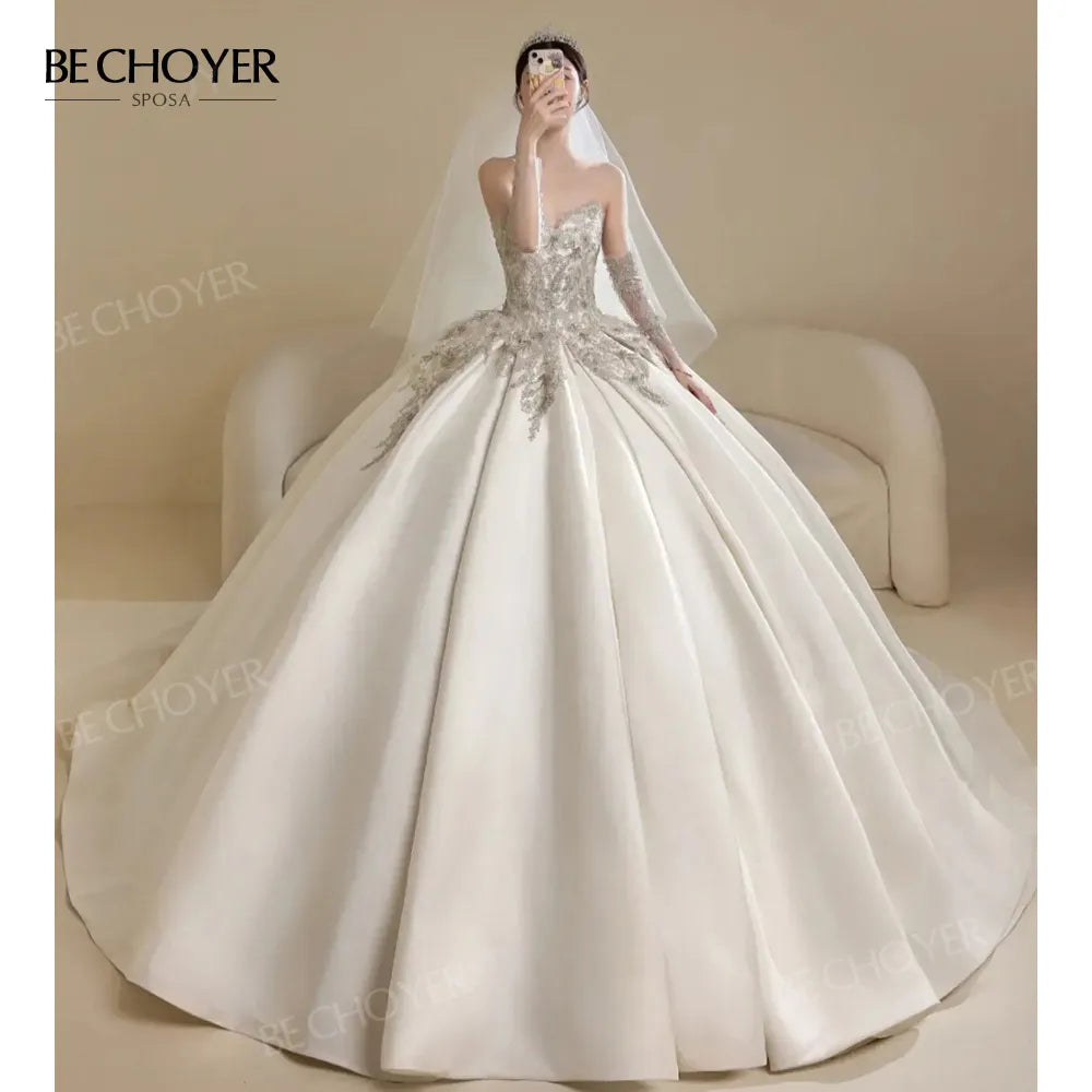 Wedding Dress Ball Gown Gorgeous Sweetheart Beaded Satin Bride 2024 Royal Train Fashion Princess BECHOYER B511