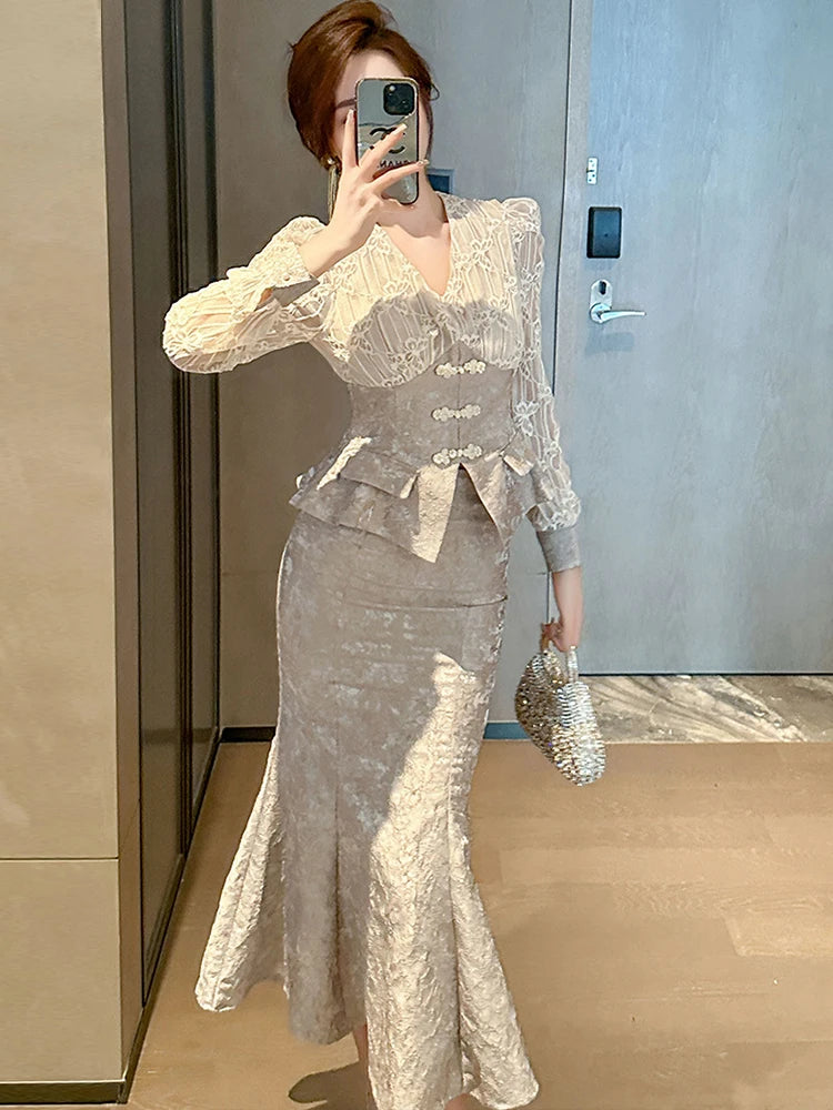 ARWEN & AJH GROUP مجموعة اروين 2024 Celebrity Style 2 Pieces Outfits Women Grey Jacquard Ruffles Tops Blouse Shirt Long Fishtail Skirts Sets Banquet Party Outfits