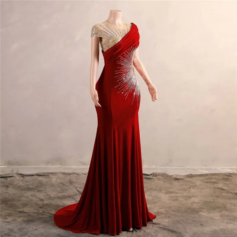 مجموعة أروين 2024 Red Velvet Sequin Evening Dresses Wedding Occasions Second Formal Bridal Gowns Sheer Cap Sleeve Off Shoulder Gala Robes