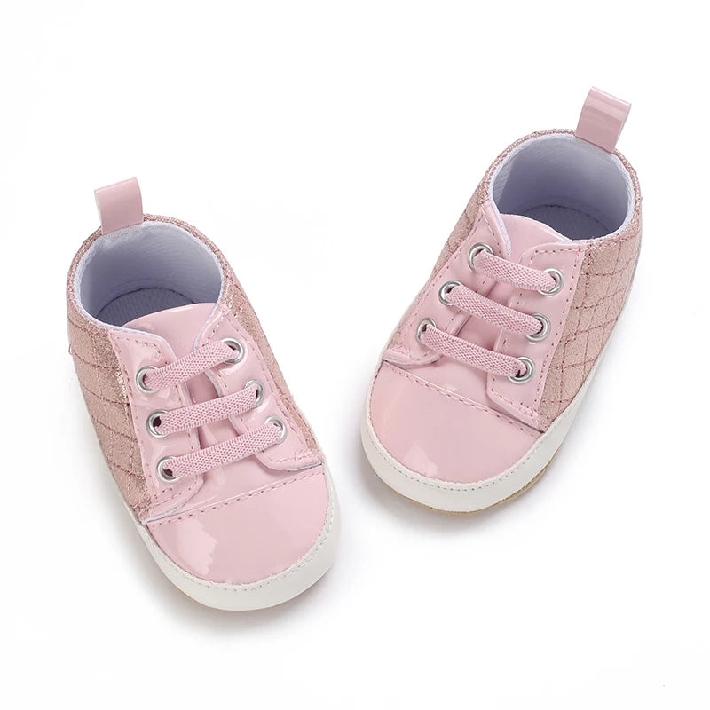 Spring and Autumn Sweet Pink Theme Girl Baby Casual Sports Shoes Soft Sole Comfortable Baby Walking Shoes 0-18M