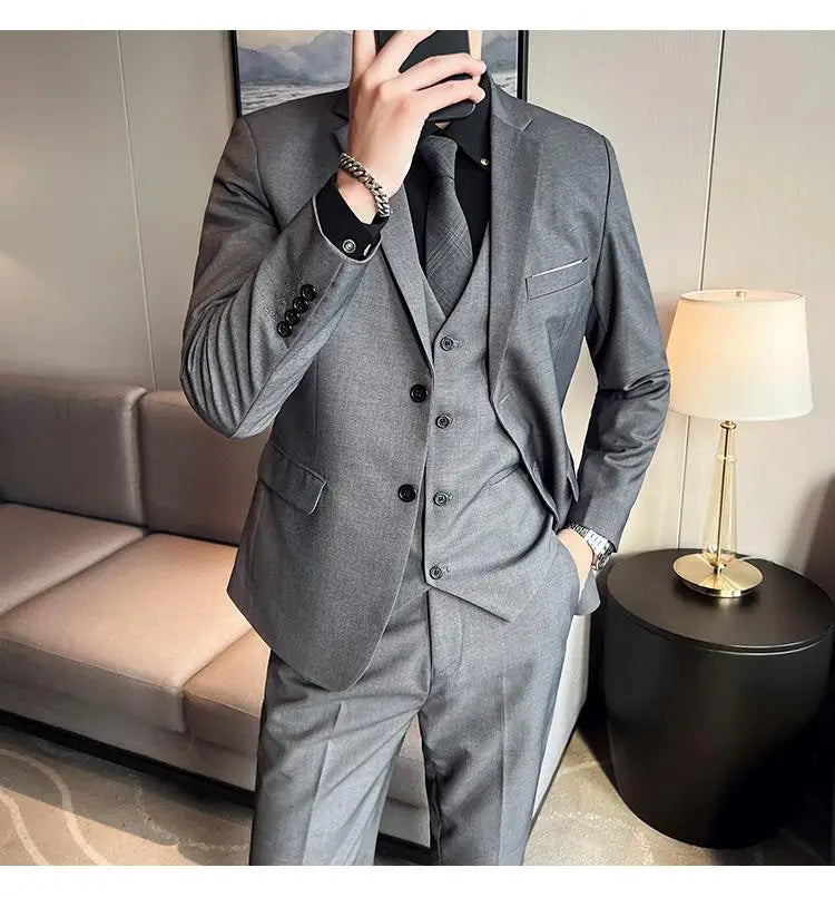 2023High-quality solid color (suit + vest + trousers) Men's business formal suit 3/2 business suit bridegroom and best man