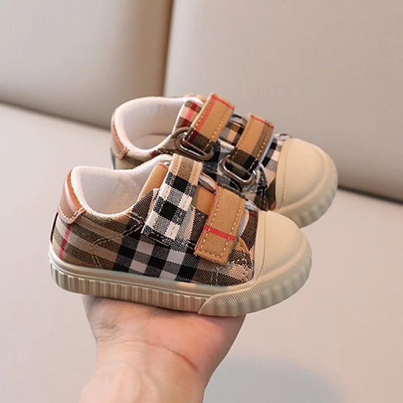 2024Spring and Autumn New Baby Shoes Boys Checked Cloth Girls Canvas Soft Bottom Toddler Shoes