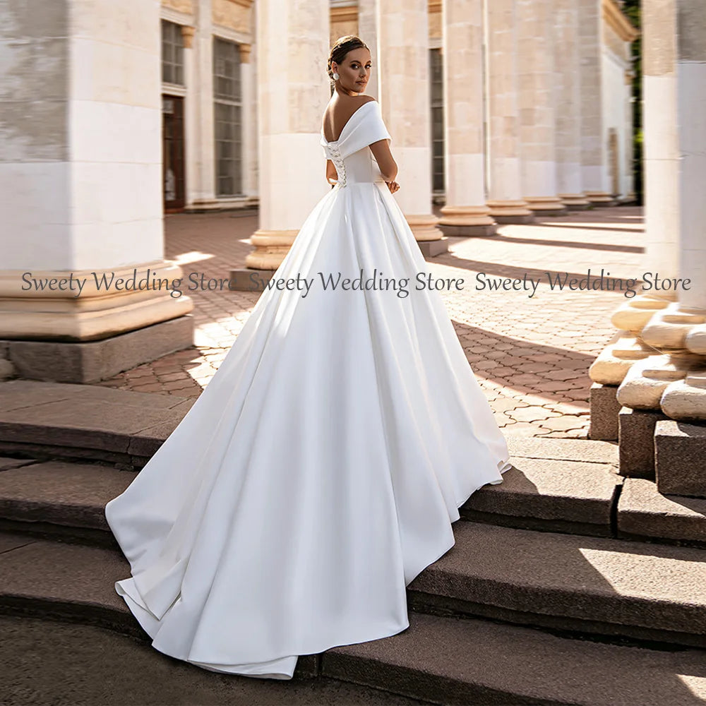 Gorgeous Ball Gown Wedding Dresses Off The Shoulder V Neck Simple Satin Wedding Gown Sweep Train Corset Bridal Dress