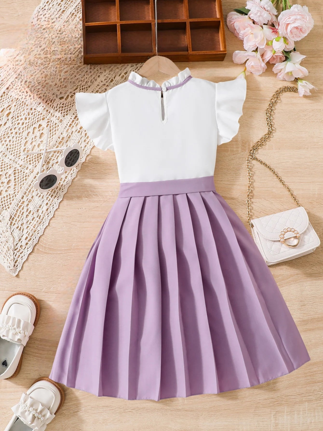 Fresh and elegant summer children's girls dress with lace collar small flying sleeve patchwork purple bow waist pleated skirt