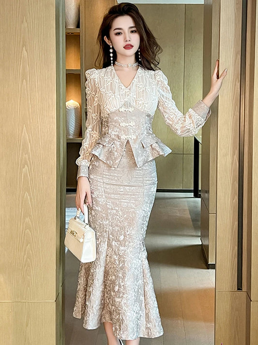 ARWEN & AJH GROUP مجموعة اروين 2024 Celebrity Style 2 Pieces Outfits Women Grey Jacquard Ruffles Tops Blouse Shirt Long Fishtail Skirts Sets Banquet Party Outfits