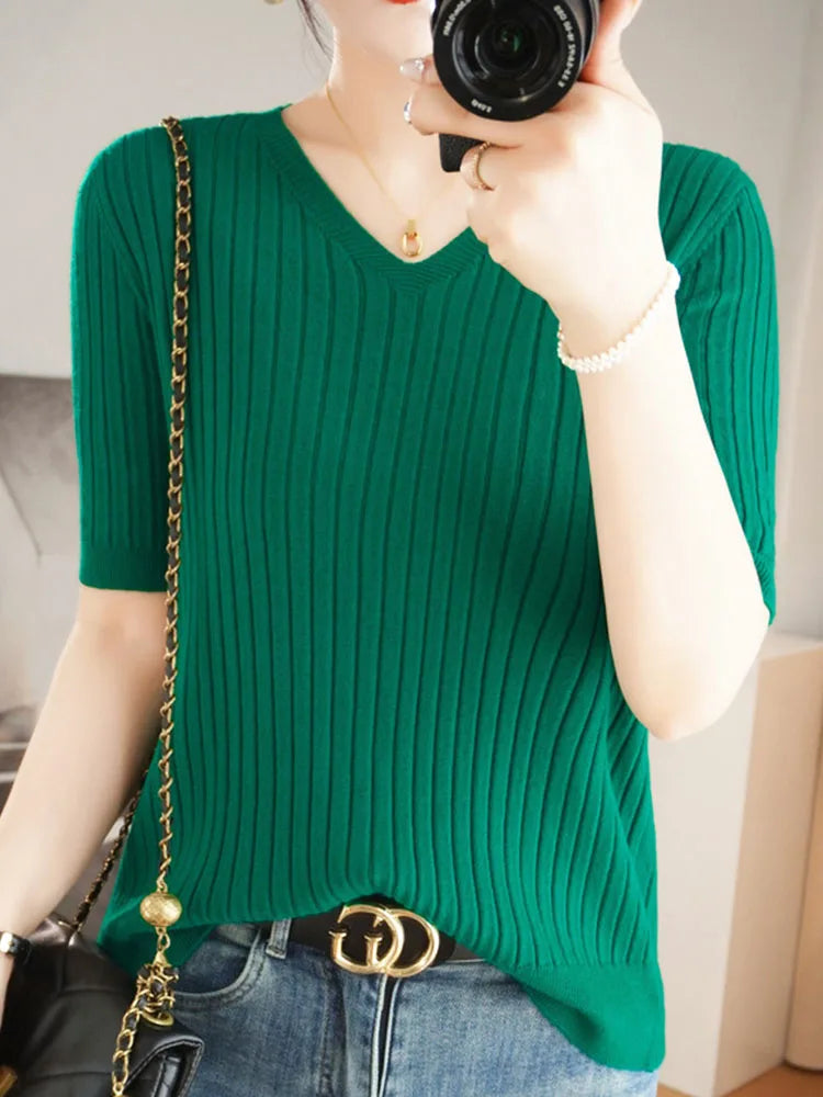 2024 new Women's Clothing Pullovers Sweaters Spring Summer New V-neck Short sleeved Knitted Shirt Base Shirt Solid Color Jumpers