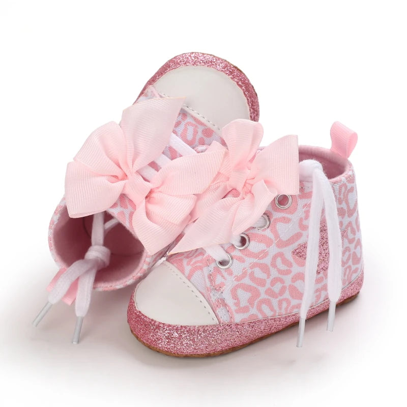 Spring and Autumn Sweet Pink Theme Girl Baby Casual Sports Shoes Soft Sole Comfortable Baby Walking Shoes 0-18M