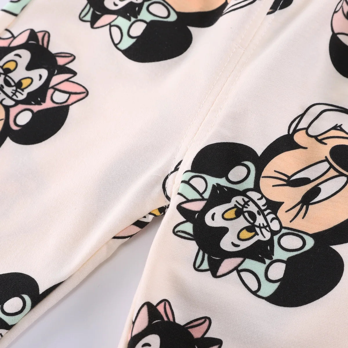 Disney Minnie Mouse Full Printed Hoodie Set for Kids Girl Autumn Hooded Pullover Pants Mickey Mouse Children Clothing Outfits