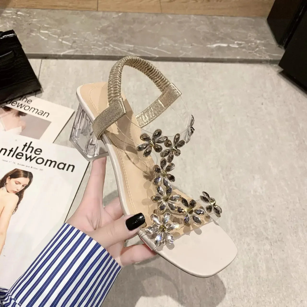 ARWEN & AJH GROUP Sandals Women Summer New Fashion Women's Sandals 2024 Flowers Rhinestone Sandals Transparent Root Open Toe Woman Heeled Shoes