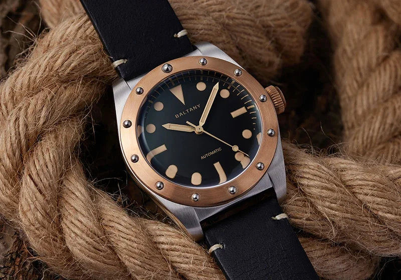 Baltany Design Unique Retro Wrist Watch Super Luminous Stainless Steel Case White Dail Wach Luxary Bronze Watches Mens 2022