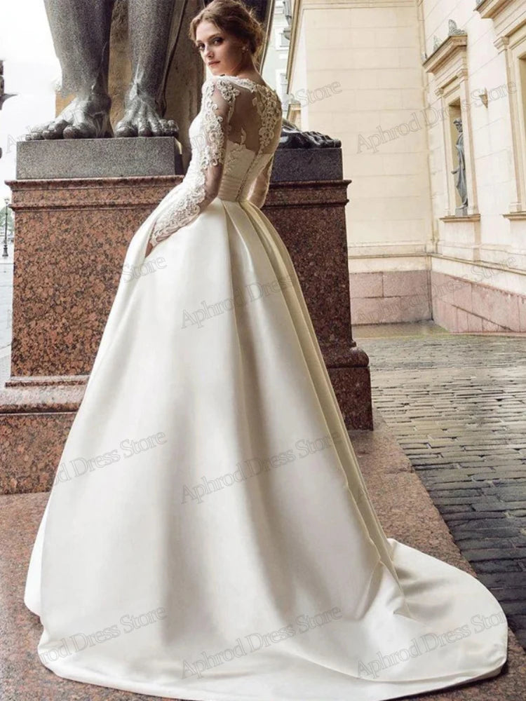 Classic Wedding Dresses For Women 2024 مجموعة اروين arwen & AJH GROUP  Vintage Bridal Gowns Lace Appliques Satin Robes For Party مجموعة اروين arwen & AJH GROUP  2023