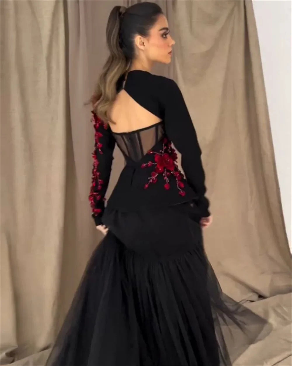 Saudi Arabia Evening Gown Dearin V-neck A-line Ankle Length Open Back Skirts Draped Tulle Applique Bespoke Occasion Dresses Form