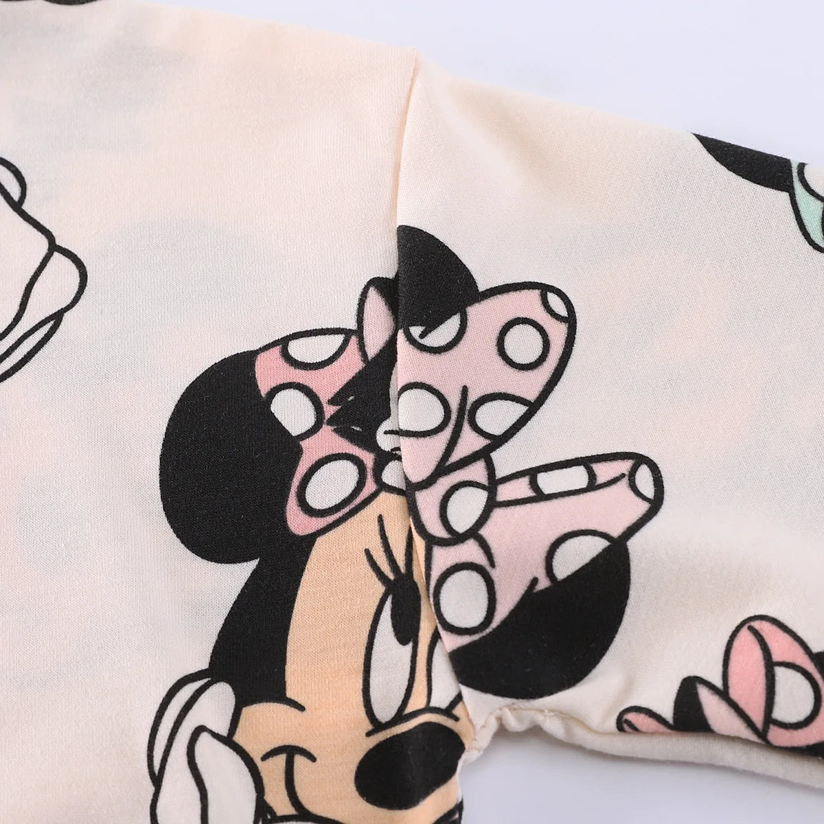 Disney Minnie Mouse Full Printed Hoodie Set for Kids Girl Autumn Hooded Pullover Pants Mickey Mouse Children Clothing Outfits