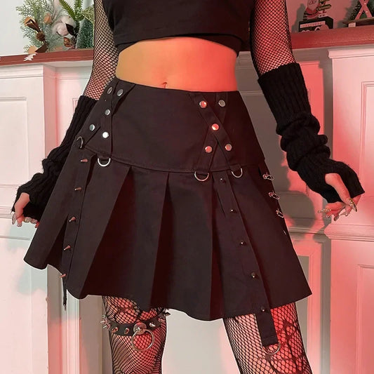 مجموعة اروين arwen&ajh group 2024  Gothic Skirt   Personality Spice Rivet Metal Buckle Streamer Low Waist A Version Short Pleated  Skirts