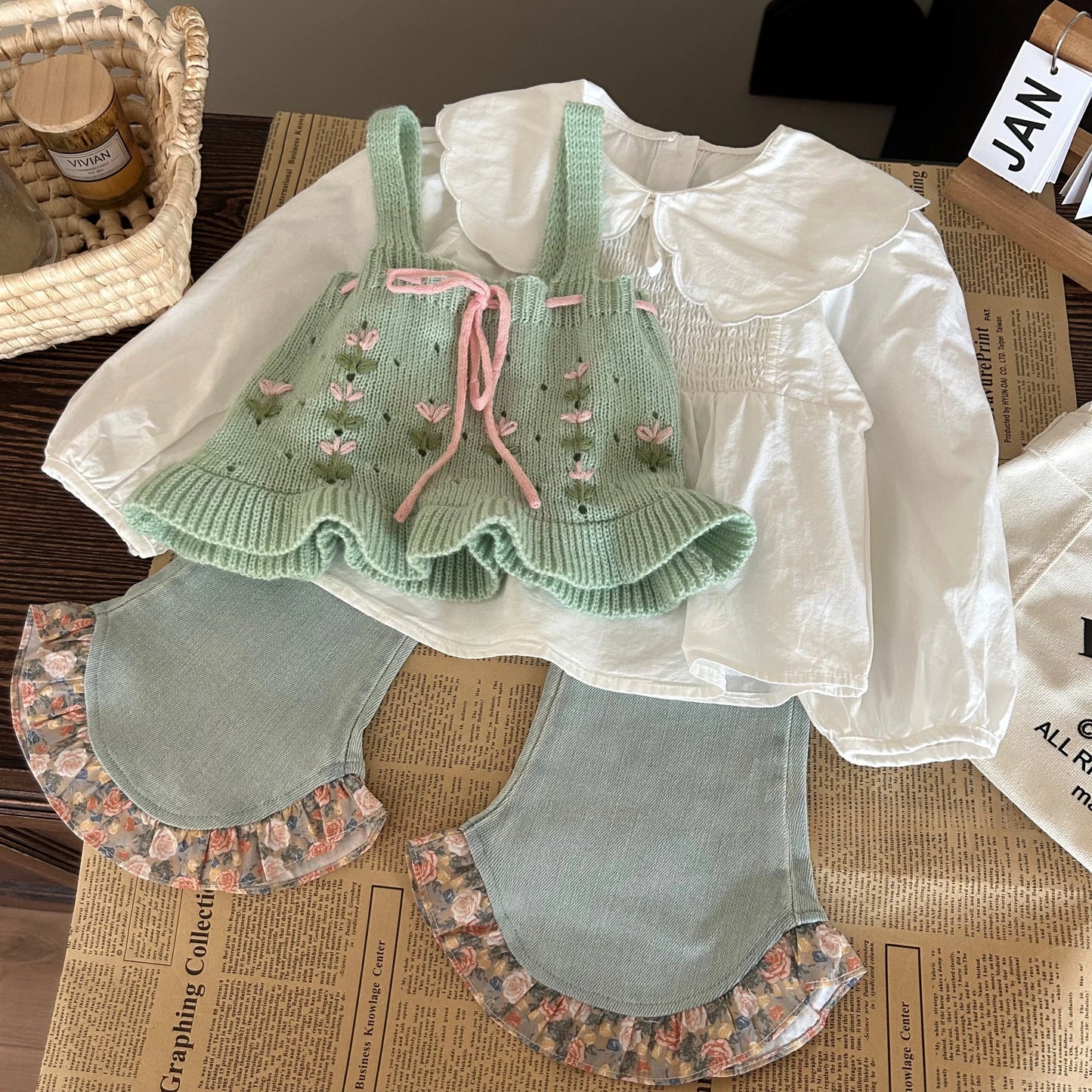 Children's Clothing 2024 New Spring Girls Set Children's Crochet Knitted Sweater Shirt Jeans Three Piece Set Baby Girl Clothes