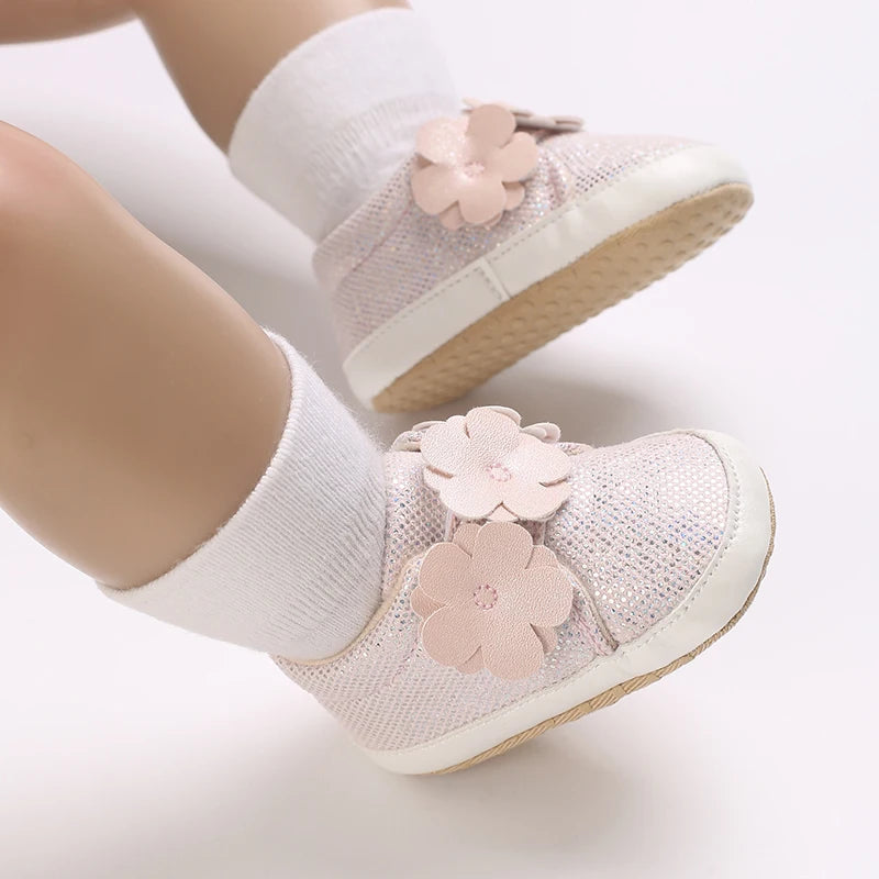 Spring and Autumn Sweet Pink Theme Girl Baby Casual Sports Shoes Soft Sole Comfortable Baby Walking Shoes 0-18M