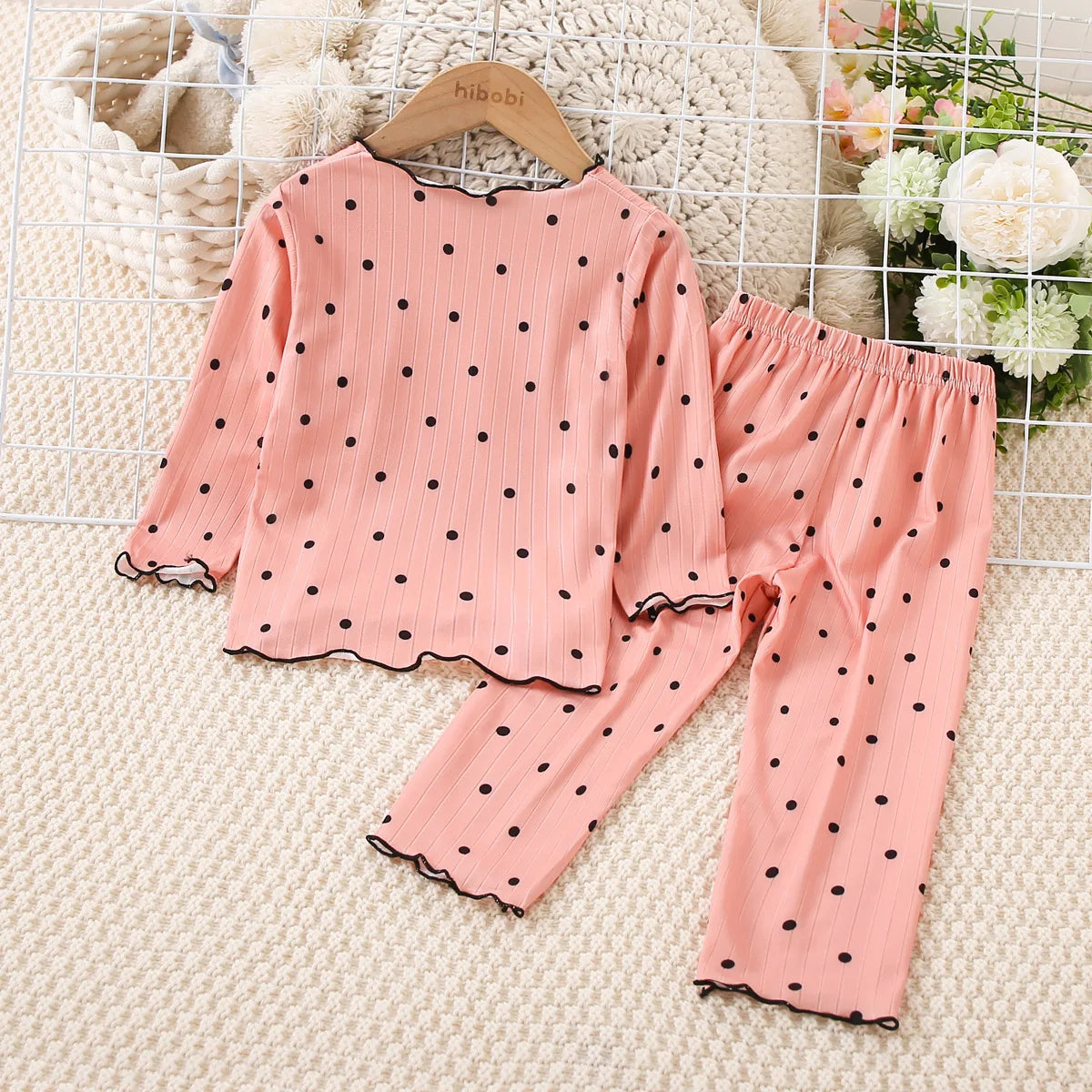 hibobi 2-Piece Girl Spring Allover Heart Printed Long Sleeve Top & Matching Pants Comfortable And Cute Loungewear Set