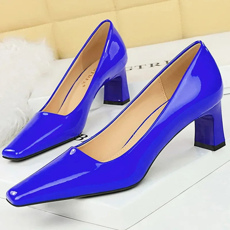 ARWEN AJH 2024 Women 6cm High Heels Heels Green Blue Nude Burgundy Low Square Heels Lady Bling Glossy Leather Wedding Evening Party Shoes