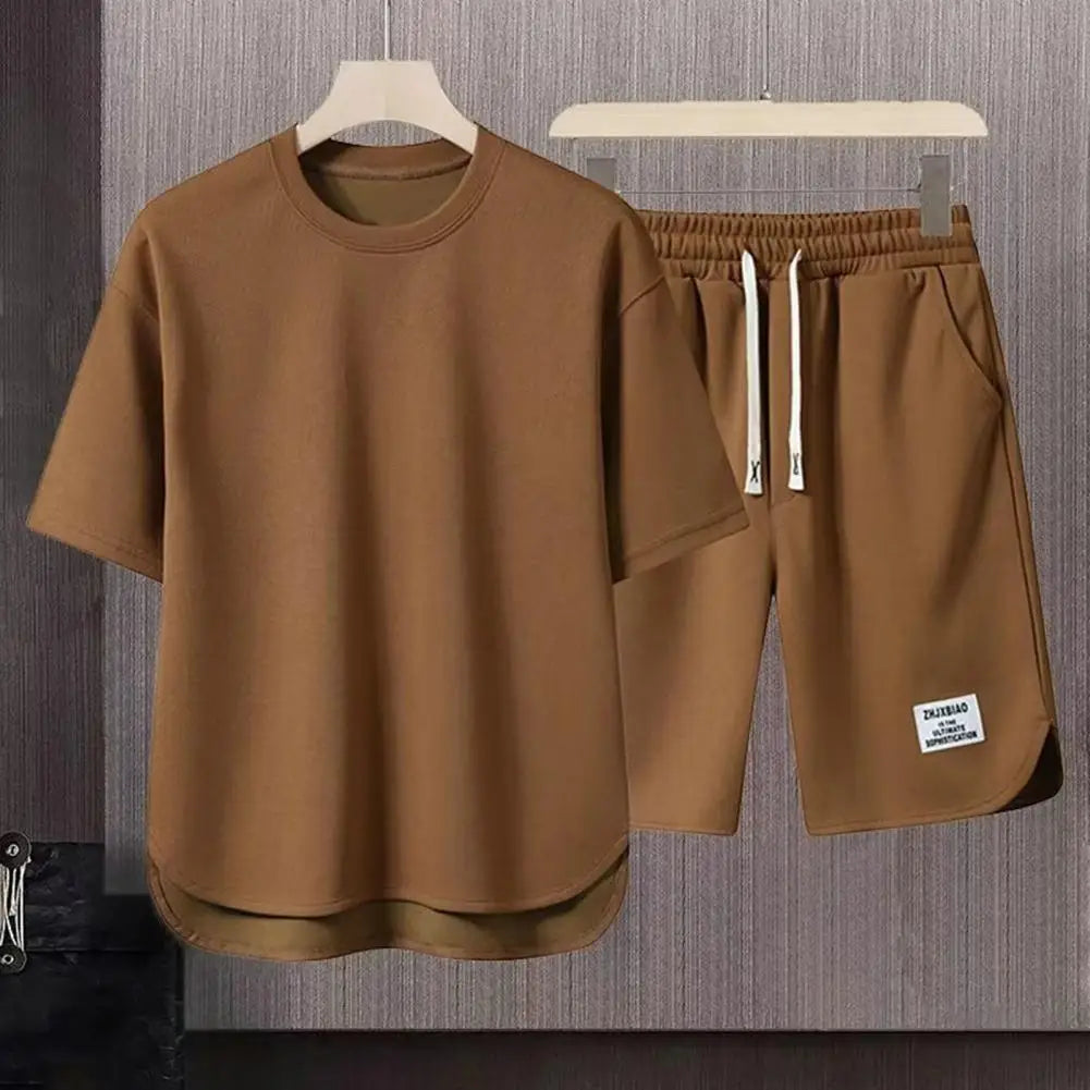 2Pcs/Set Men Summer Casual Outfit Short Sleeve T-shirt Elastic Drawstring Waist Wide Leg Shorts Set Activewear Set 남자 운동복 세트